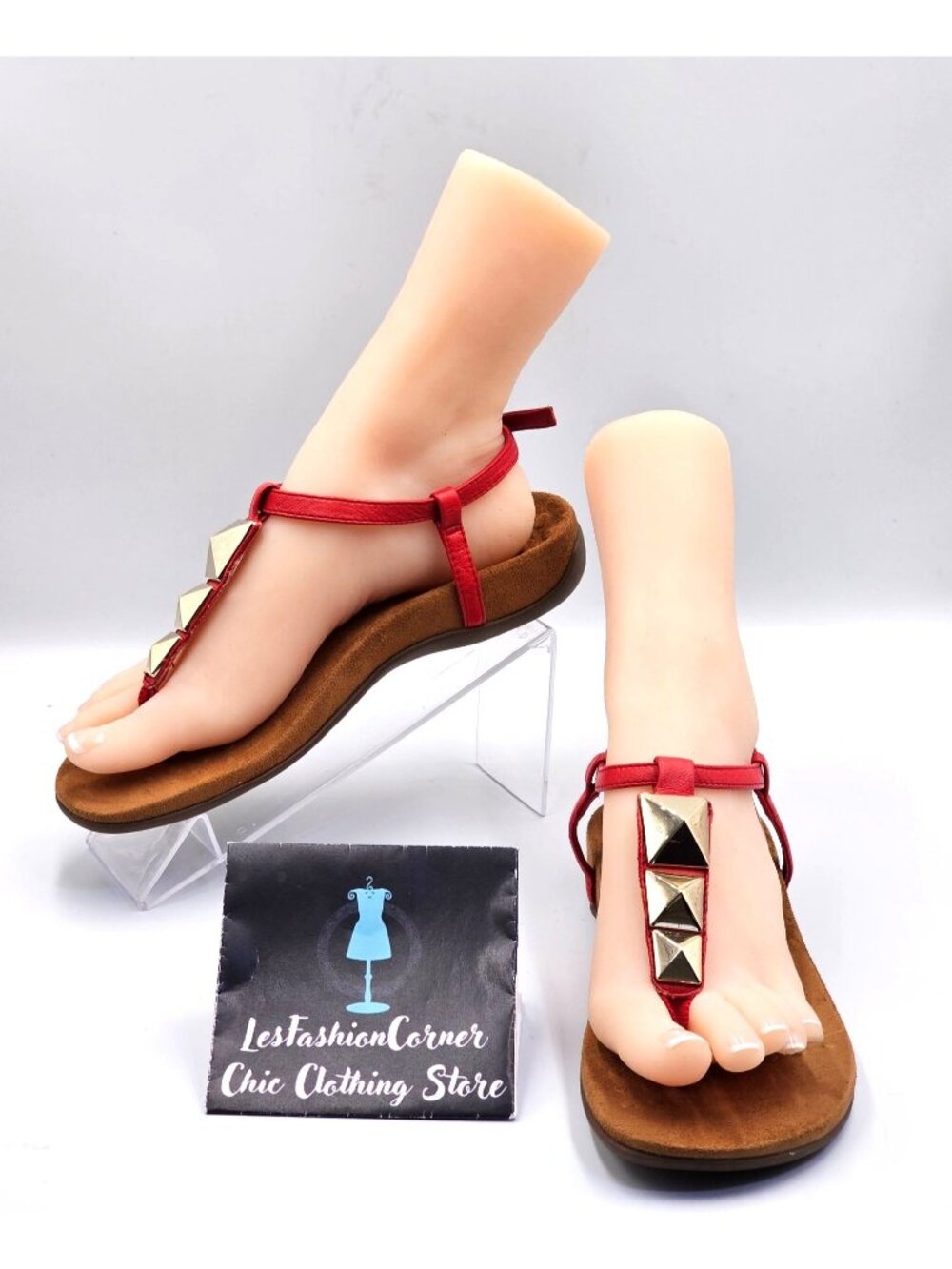 Vionic Women's Red Leather Gold Studded Nala T-Strap Sandal Size 7 2354